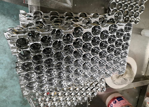 Pièces en aluminium sur mesure